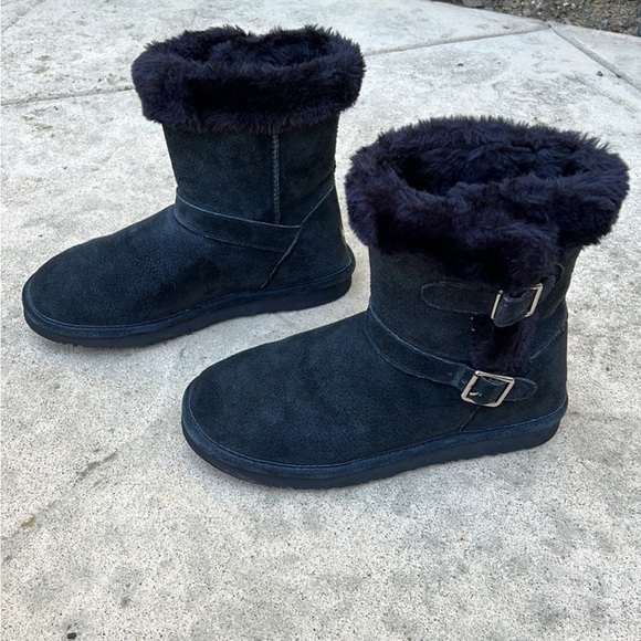 Lamo Suede Water Resistant Boots w/ Faux Fur - Cresson with  Lamo Women\'s Cresson Black Suede Faux Fur Lined Water Resistant Boot Size 10
